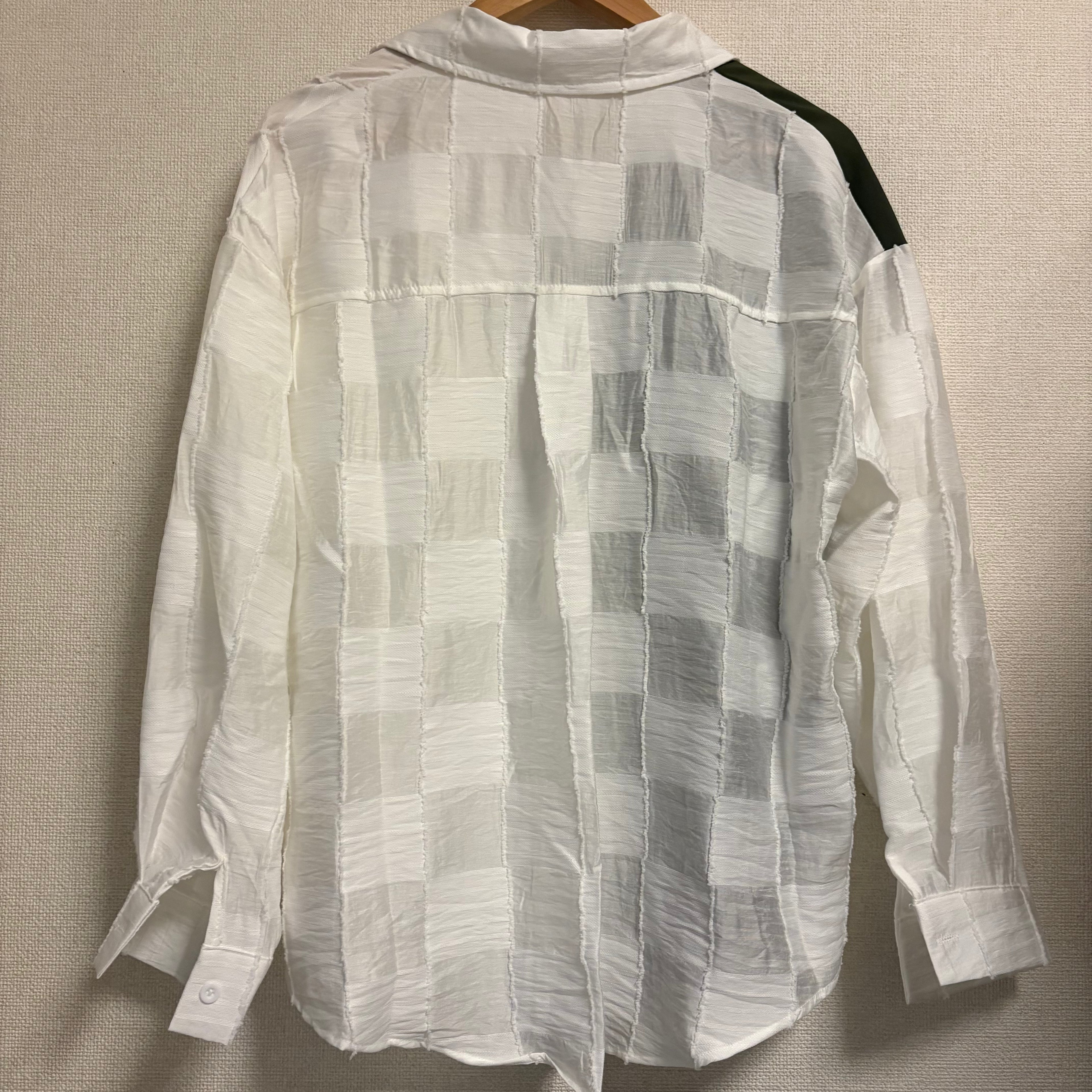 バイカラーシャツ_オリーブグリーン
