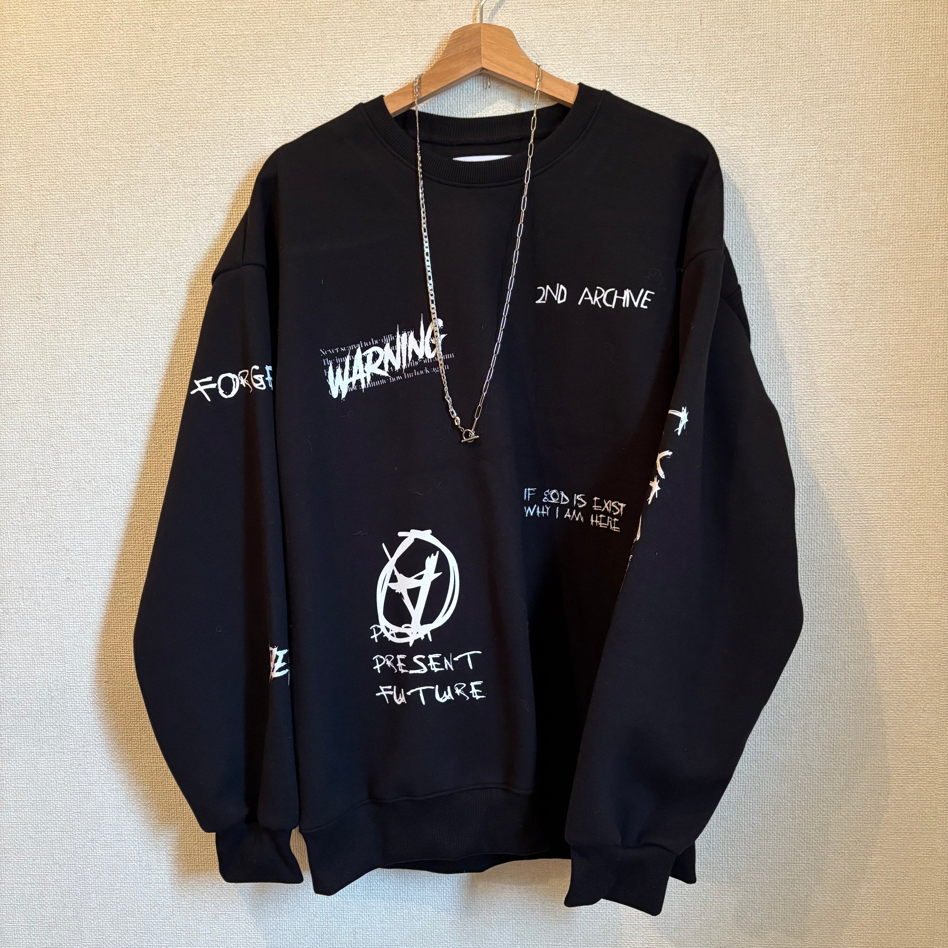 ロゴデザイントレーナー_ブラック